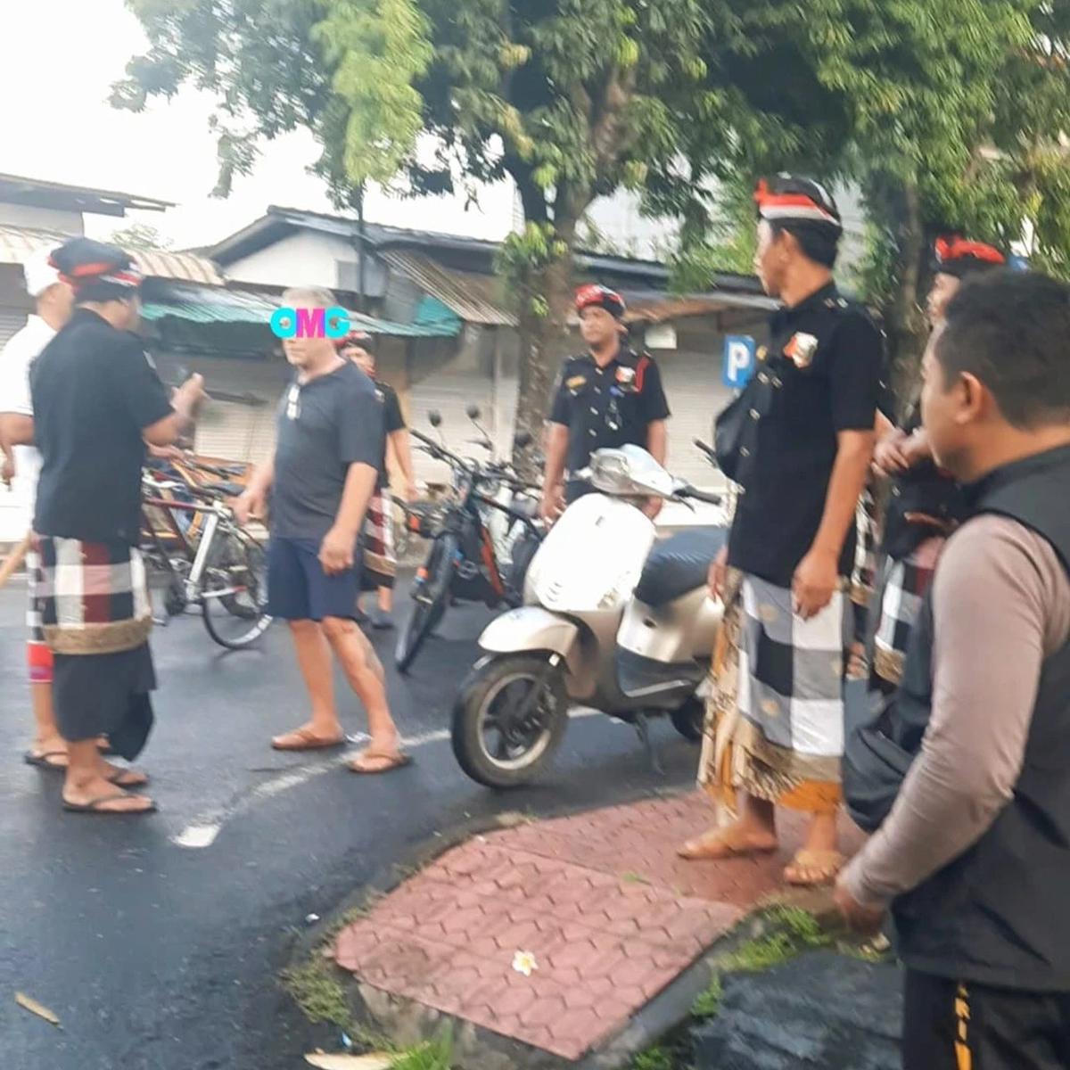 Bule Langgar Aturan Perayaan Nyepi