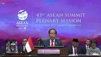 Presiden RI Joko Widodo atau Jokowi dalam membuka KTT ASEAN 2023 menginginkan negara ASEAN lebih gesit untuk bisa menjadi motor pertumbuhan ekonomi dunia (dok: Arief)