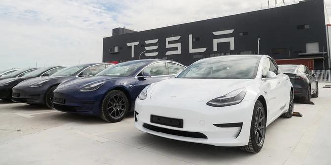 Tesla Recall Puluhan Ribu Model 3, Gara-gara Tampilan Speedometer
