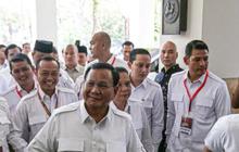 Prabowo: Kalau Dinasti Jokowi Ingin Berbakti untuk Rakyat, Salahnya Apa?