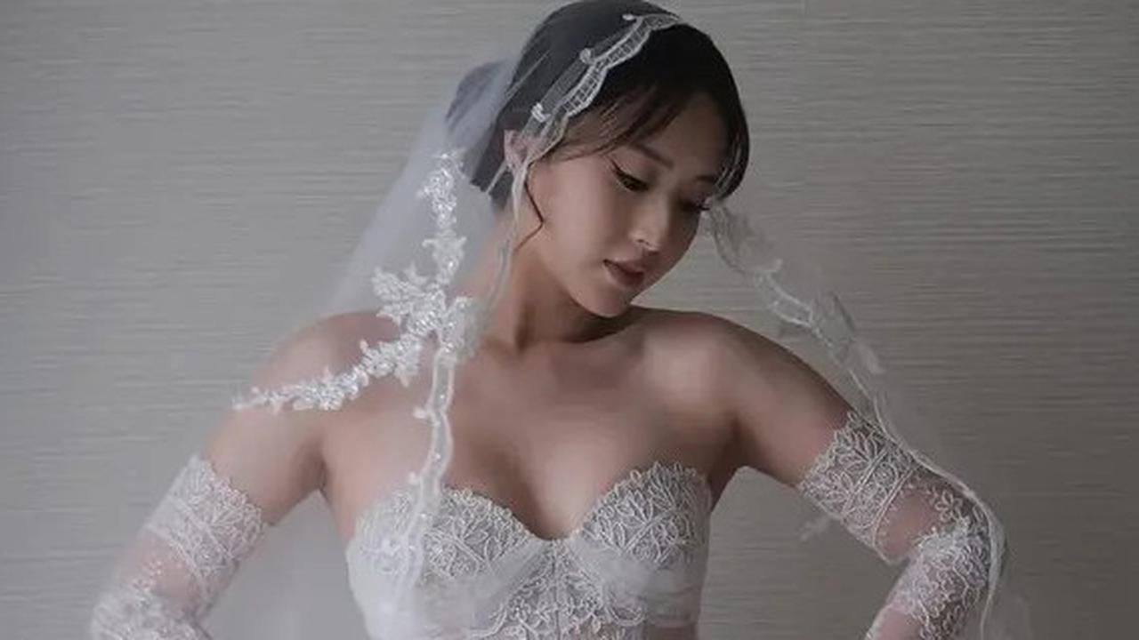 Tampil Cantik Anggun Pakai Gaun Mewah, 6 Potret Nita Vior saat Pemberkatan hingga Resepsi: Usung Konsep Internasional Serba Putih
