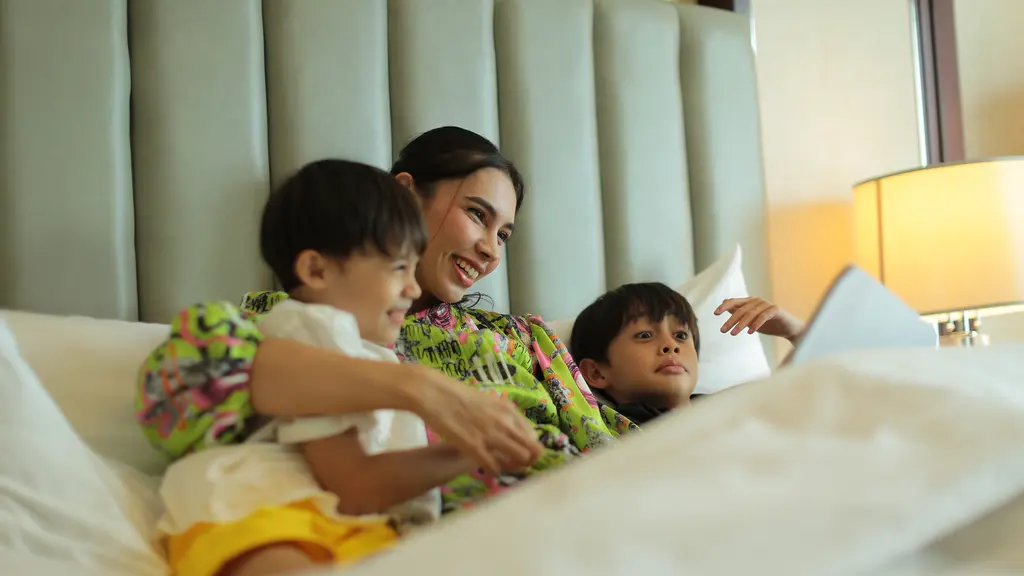 Ilustrasi ibu dan anak/copyright fimela/adrian putra