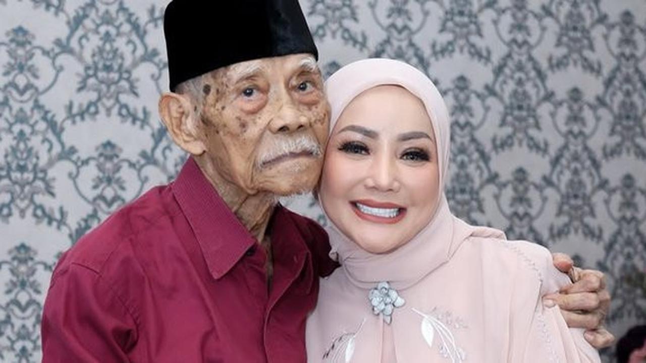 Innalillahi Wa Innaillaihi Rojiun, Penyanyi Dangdut Kristina Berduka