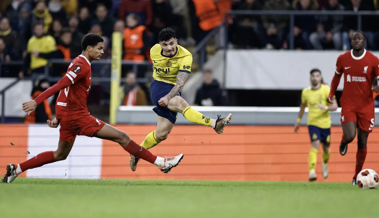 Dua gol kemenangan Union Saint Gilloise dilesakkan Mohammed Amoura dan Cameron Puertas. (Kenzo TRIBOUILLARD/AFP)