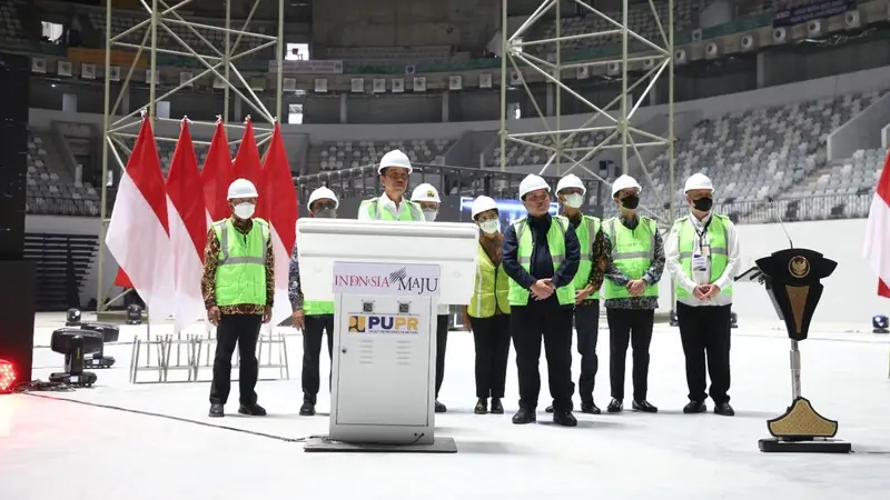 Presiden Joko Widodo (Jokowi) telah melaksanakan topping off Indoor Multifunction Stadium (IMS) kawasan Gelora Bung Karno (GBK), DKI Jakarta, Jumat (13/1/2023). (Dok Kementerian PUPR)