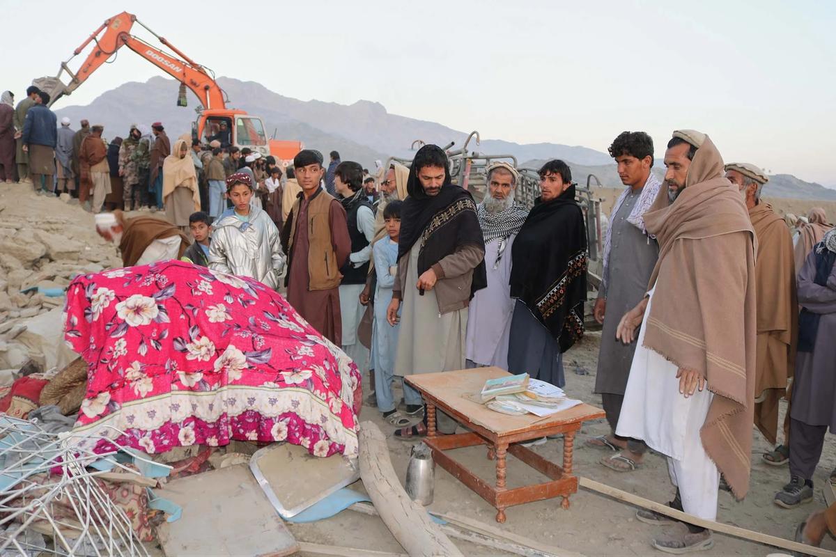 FOTO: Sedikitnya 17 Tewas dalam Serangan Lintas Batas Pakistan di Afghanistan