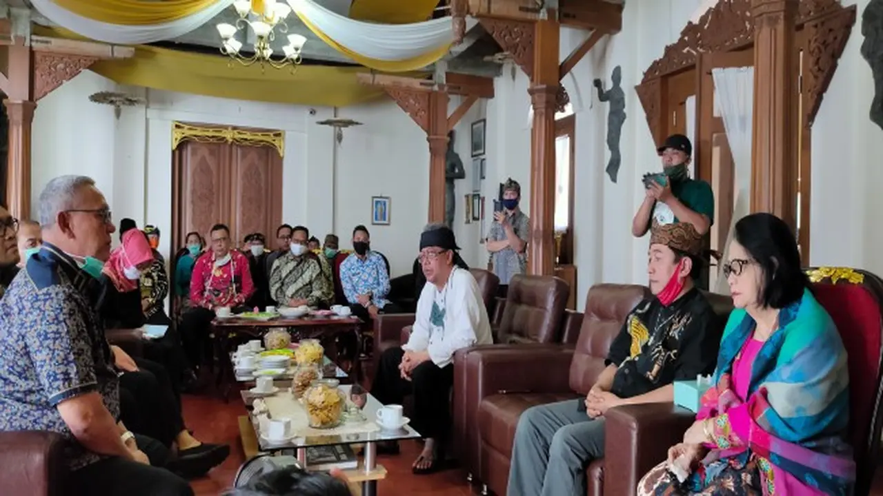 Bupati Kuningan dan Masyarakat Adat Cigugur Mediasi, Ini Hasilnya