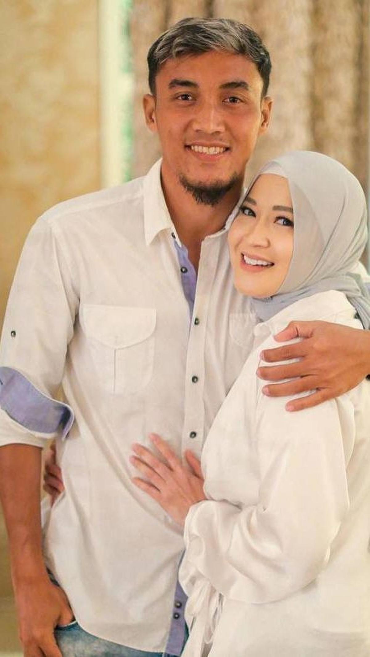 Dekat dengan keluarga<br>