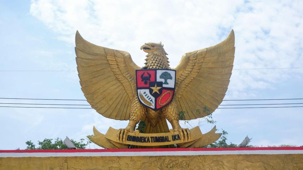 Dasar negara Indonesia ini berdiri dari keyakinan kuat untuk menyejahterakan serta memajukan kehidupan bangsa.