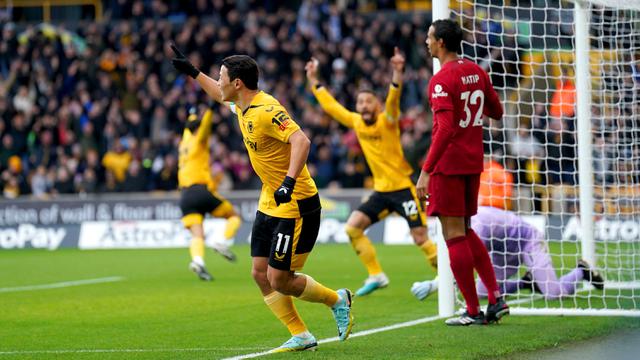 Liverpool Kena Bantai Wolverhampton Wanderers di Liga Inggris