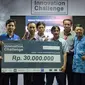 Para pemenang dan juri Innovation Challenge. Dok: I-PLAN