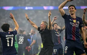 Prediksi PSG vs Aston Villa: Adu Strategi 2 Arsitek Spanyol di Salzburg
