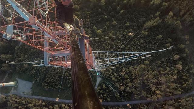 Terjatuh dari Lantai 68, Ini Potret Remi Lucidi saat Berada Atas Bangunan Tinggi