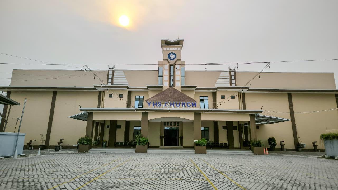 Jelang Natal, YHS Church Perkuat Pelayanan Rohani dan Sosial untuk Jemaat di Seluruh Indonesia