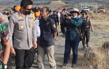 TNI-Polri Olah TKP Kebakaran Gunung Bromo Gara-Gara 'Flare Prewedding