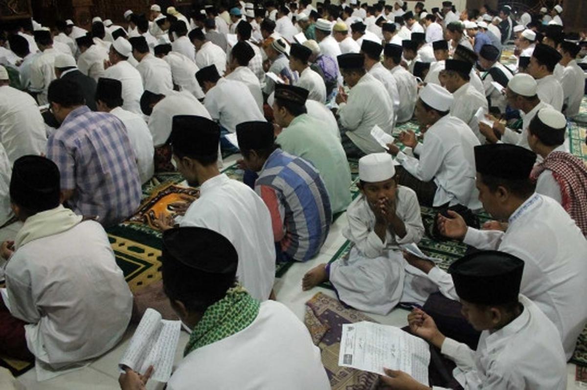 Berdoa bersama menyambut tahun baru 1437 Hijriah