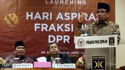 Ketua Majelis Syuro PKS, Salim Segaf Al-Jufri memberi sambutan saat Launching Hari Aspirasi F-PKS, Jakarta, Selasa (17/11/2015). Hari Aspirasi Rakyat ini dalam rangka menjalankan amanah wakil rakyat yang berasal dari PKS. (Liputan6.com/Johan Tallo)