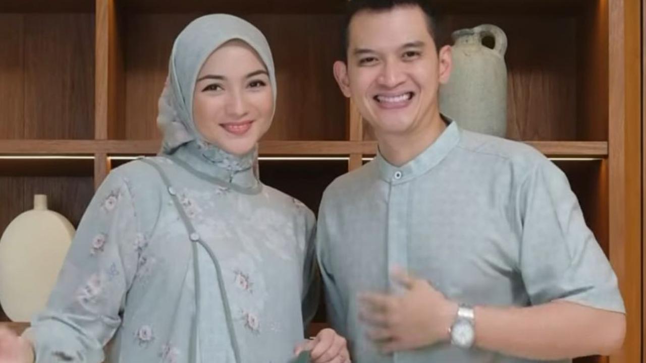 Ide Model Baju Sarimbit Keluarga Lebaran 2025, Bikin Kompak dan Elegan