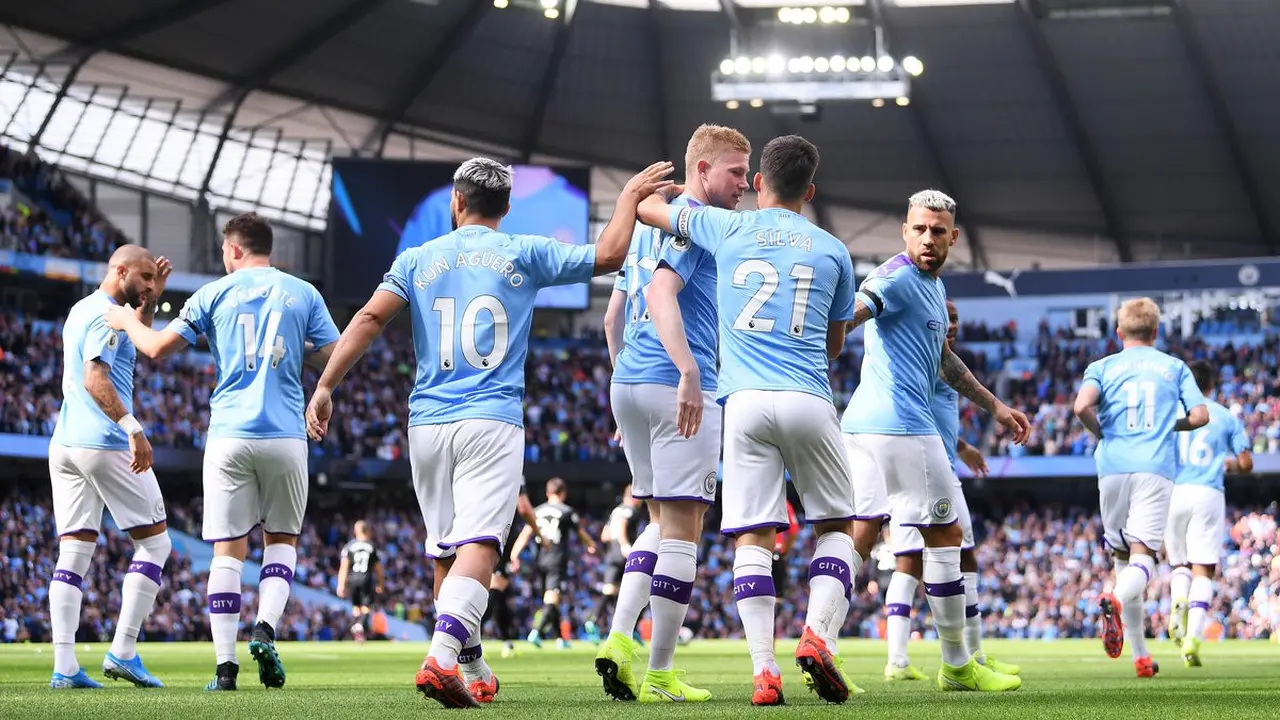 Manchester City v Brighton - Premier League