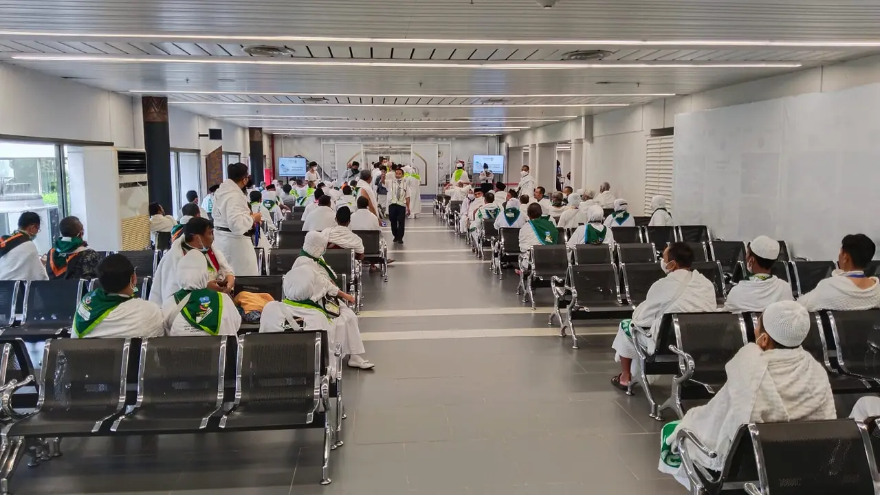 Penerbangan haji berjalan lancar di lima bandara PT Angkasa Pura II yang ditetapkan sebagai embarkasi keberangkatan jemaah haji 1443 H/2022 M. (Dok. PT Angkasa Pura II)
