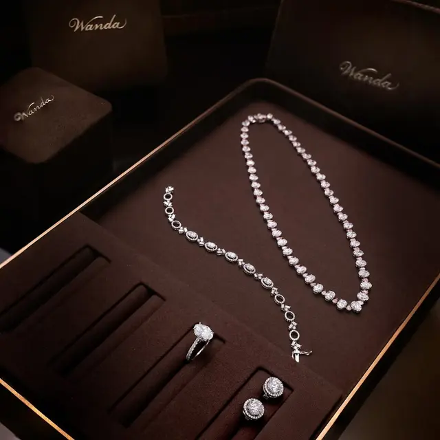 Detail Perhiasan yang Dikenakan Alyssa Daguise di Hari Pernikahan, Pakai Berlian Kualitas Tertinggi Seharga Rumah