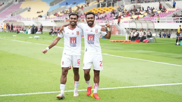 Yakob Sayuri dan Yance Sayuri - Malut United di BRI Liga 1 2024/2025