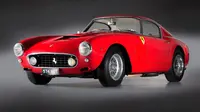Dua Ferrari Langka dan Unik Siap Dilelang