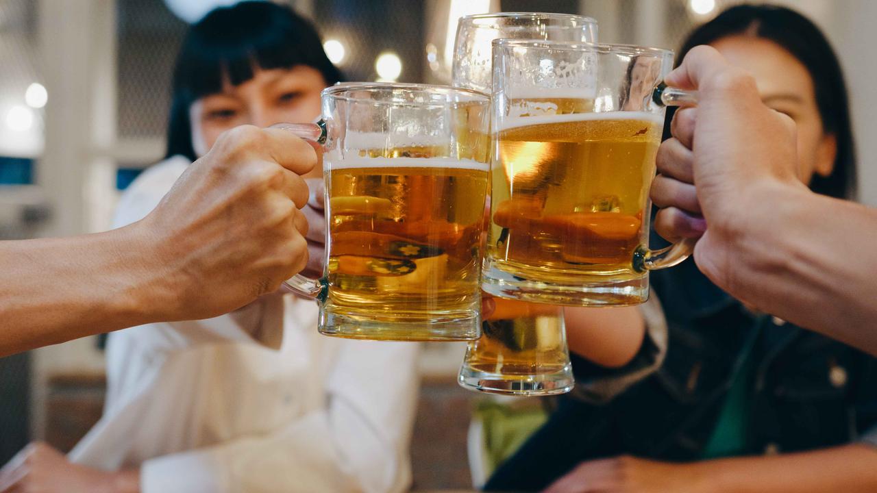 9 Cara Mengatasi Kecanduan Alkohol dengan Efektif, Lakukan Hal Ini