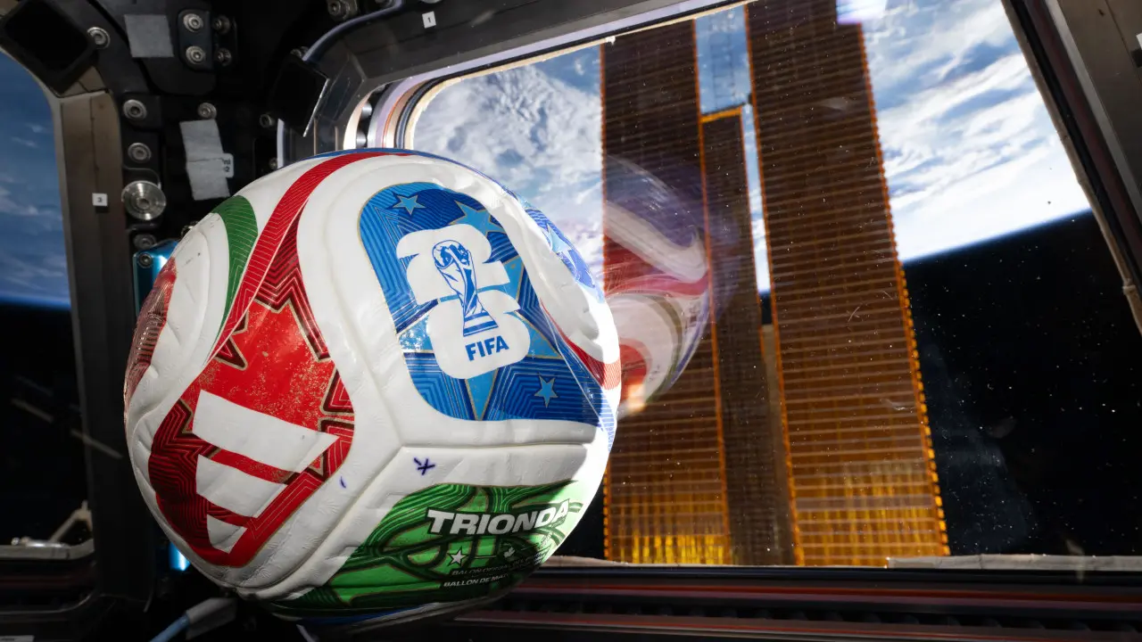 Bola Piala Dunia 2026