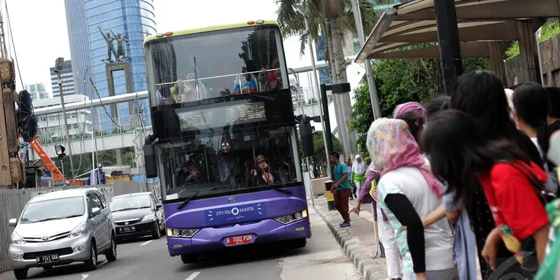 Bus Tingkat Ramai Peminat saat Libur Tahun Baru