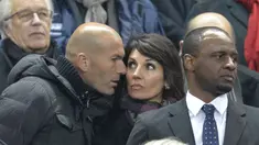 Zidane saat ini tengah menganggur setelah mundur dari kursi pelatih Real Madrid. Dia sempat dirumorkan menjadi pengganti Ole Gunnar Solskjaer di Old Trafford. (AFP/Miguel Medina)