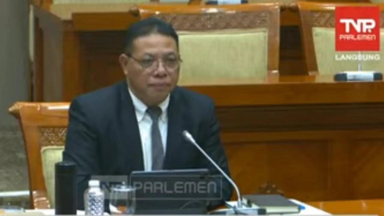 Calon Hakim Mahkamah Konstitusi (MK) Inosentius Samsul.