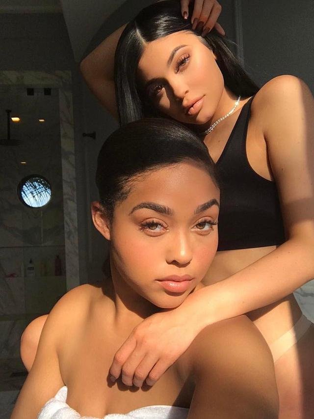 Jordyn Woods Jadi Selingkuhan Tristan Thompson Kylie Jenner Mumet