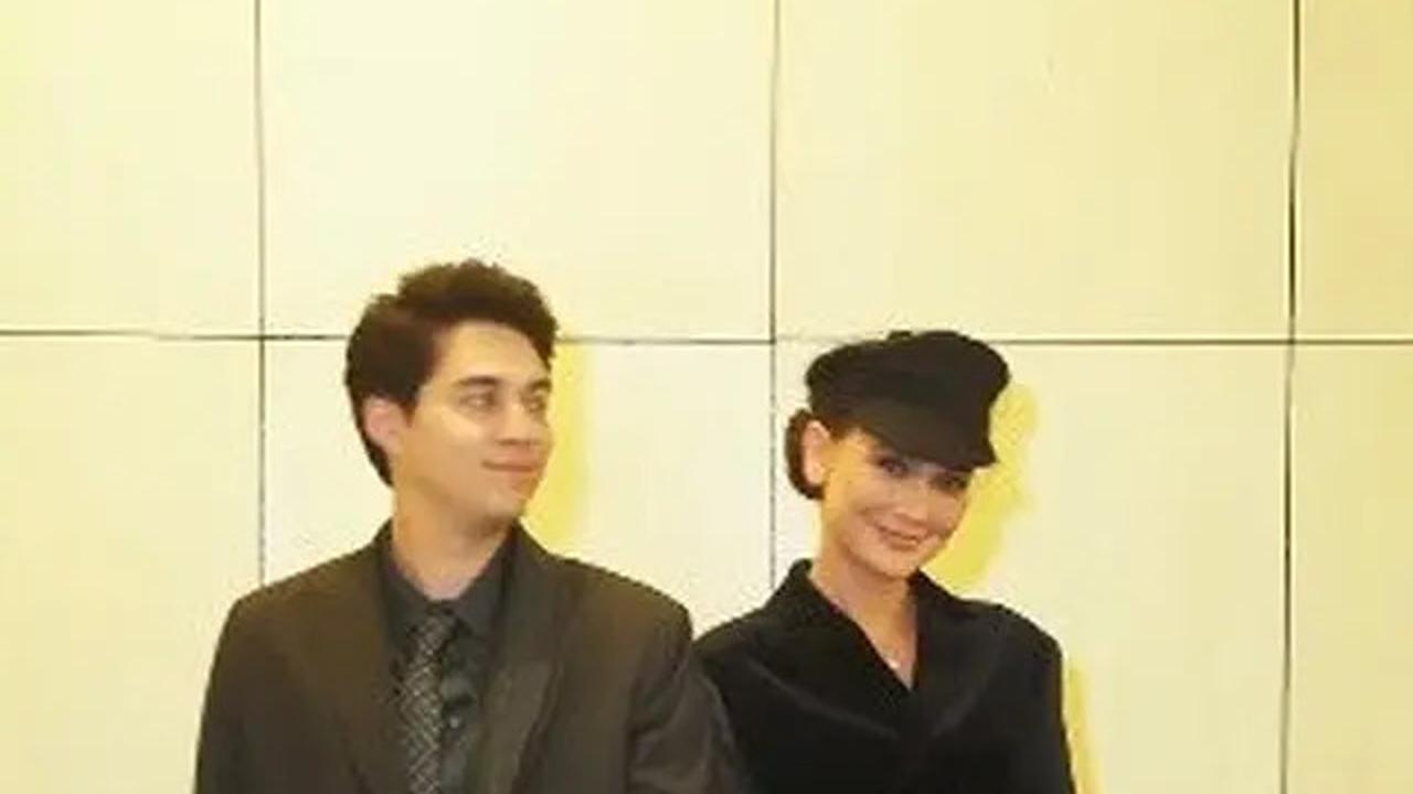 Potret Terbaru Gaya Couple Serba Hitam Luna Maya dan Maxime Bouttier, Stylish dan Elegan