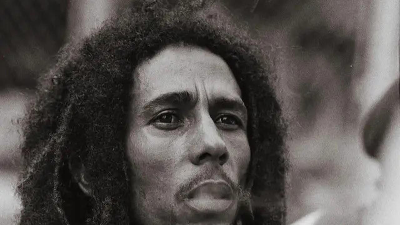 9 Fakta Mengejutkan Bob Marley, Musisi Reggae yang Pernah Bekerja di Pabrik