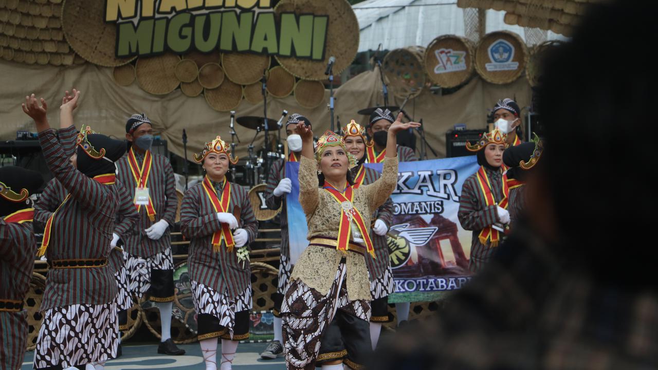 Bergodo Widoro Manis Krayak Kotabaru dalam Pembukaan Jazz Syuhada. (Dok. Jazz Syuhada)