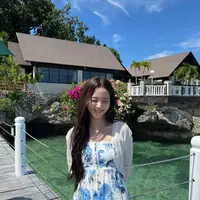 Intip penampilan Jisoo BLACKPINK dengan summer look yang stylish. [@sooyaa_].