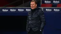 Pelatih Barcelona, Ronald Koeman. (AFP/Gabriel Bouys)