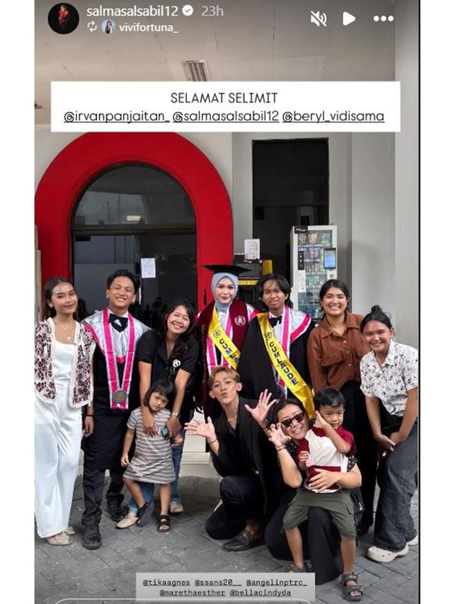 6 Potret Wisuda Salma Salsabil dari ISI Jogja, Raih Gelar Sarjana Terapan Seni
