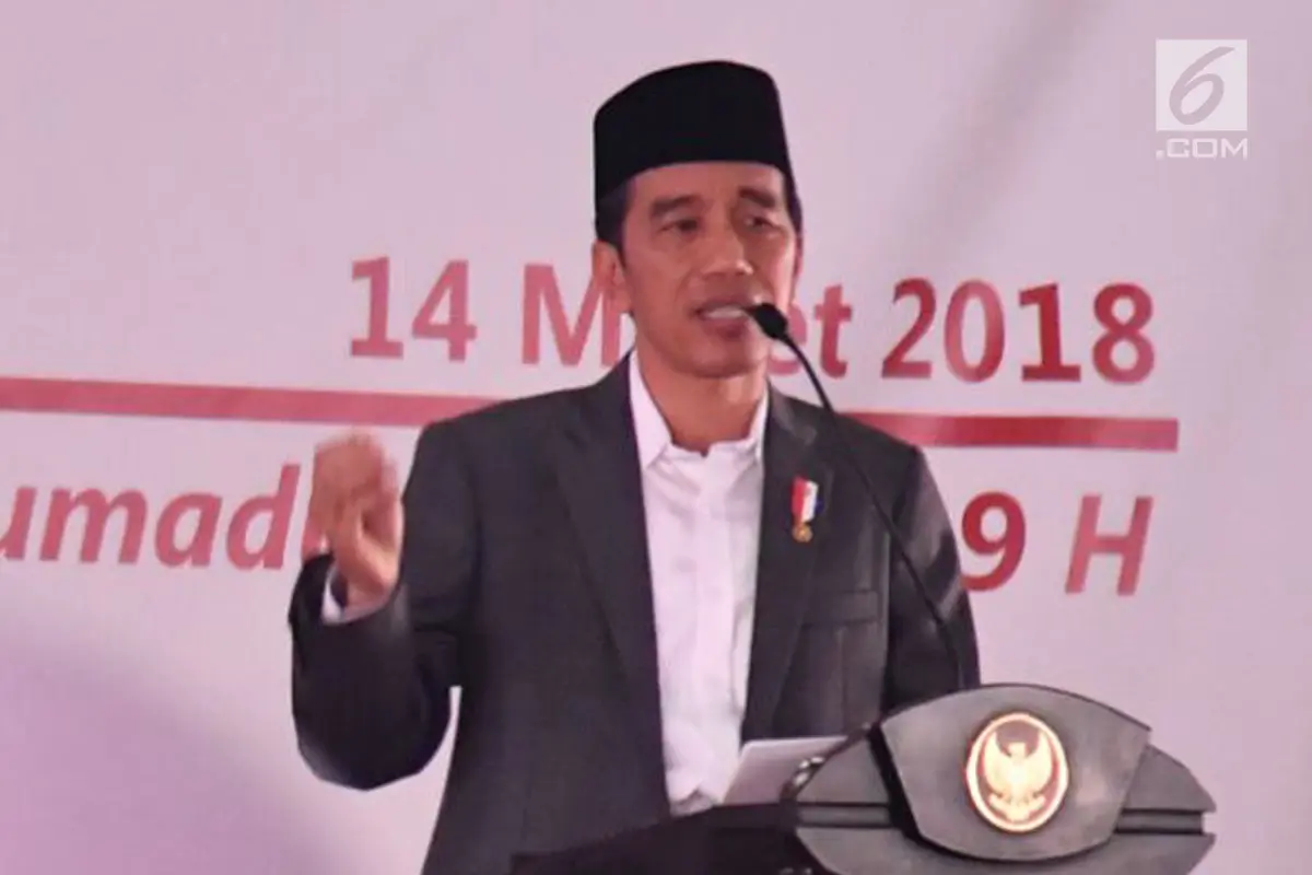 Jokowi Resmikan Bank Wakaf Mikro di Serang