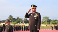Irwasda Polda Kaltara Kombes Pol R Andria Martinus saat menjadi inspektur upacara dalam rangka HUT ke-78 Republik Indonesia di Mako Polda Kaltara.