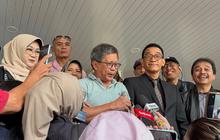 Rocky Gerung Bela Dokter Tifa, Tegaskan Penelitian Soal Ijazah Jokowi Tak Bisa Dipidana