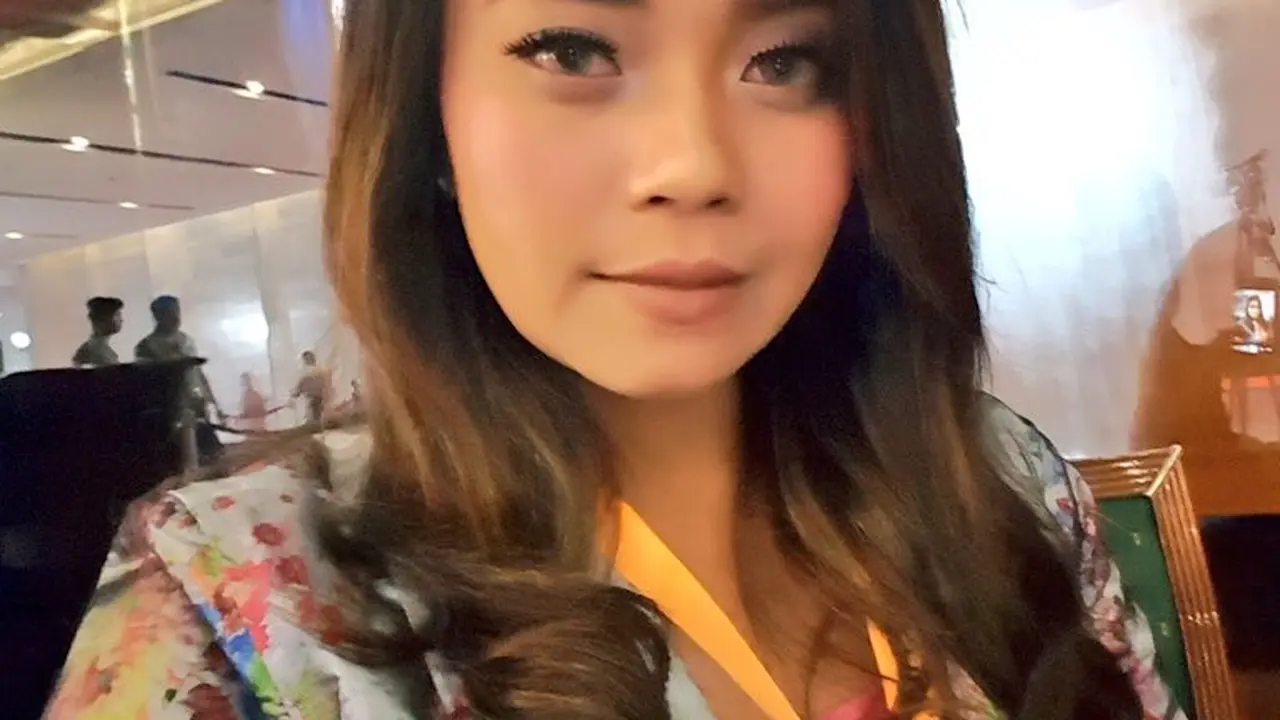 Selama berkarir menjadi presenter, Natasha Rossdiana pernah memandu jalannya debat Pilkada DKI Jakarta di televisi ia bekerja.