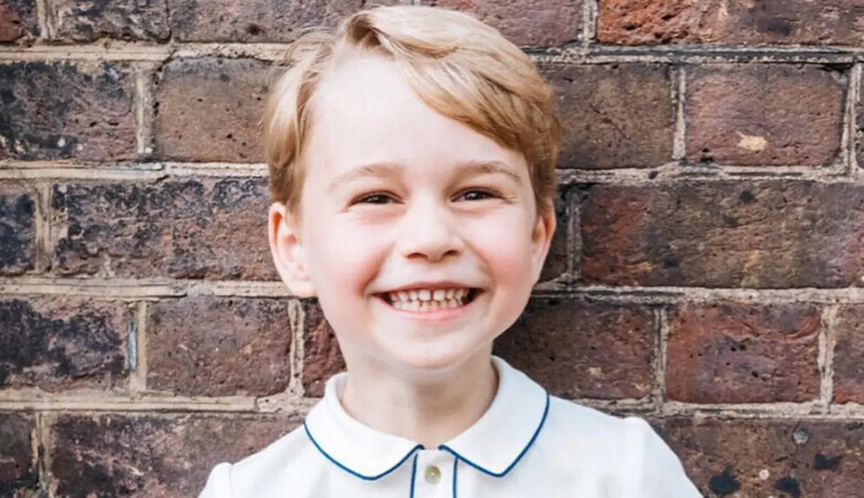 Kensington Palace merilis sebuah foto menggemaskan Pangeran George untuk merayakan ulang tahun ke-5nya. (instagram/KensingtonPalace)