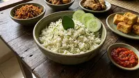 Resep Nasi Daun Jeruk Rice Cooker, Wangi dan Gurih untuk Menu Rumahan