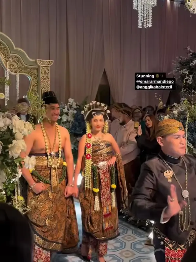 Anggika Bolsterli dan Omar