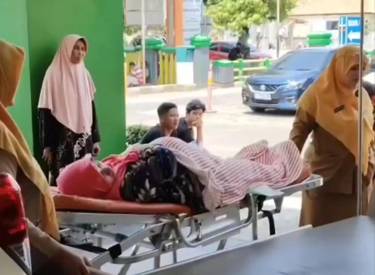 Korban keracunan menu PMT di Batang