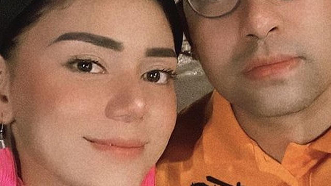 Thalita dan&nbsp;Ichsan Reinaldy mulai terlihat mesra di hadapan publik sejak pertengahan 2022 lalu.<br>