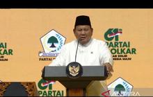 Presiden Prabowo Subianto Bacakan Tiga Pantun Golkar Penuh Semangat di HUT ke-61 Partai Beringin