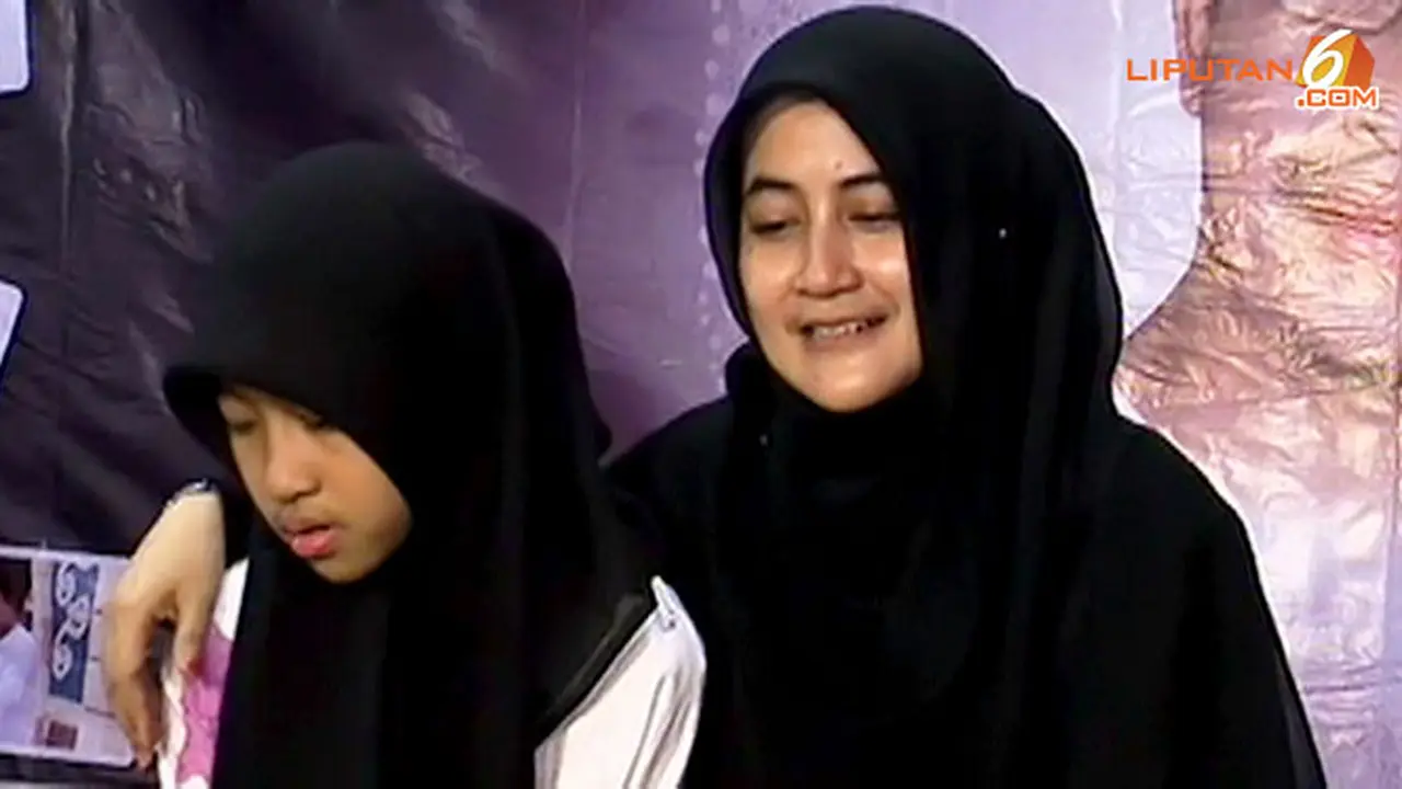 adiba-pipik-130804b.jpg